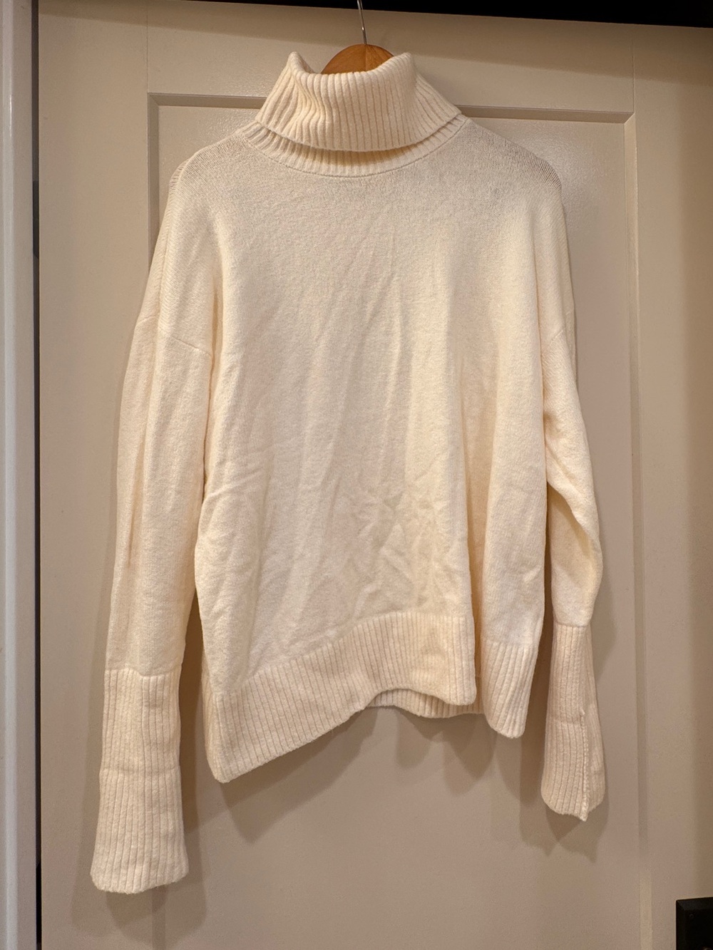 Old Navy Cream Turtleneck Sweater